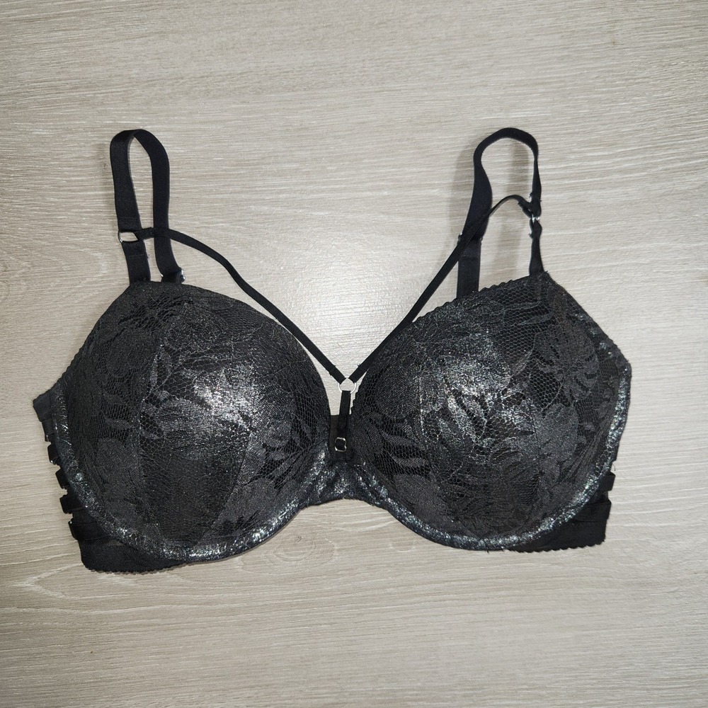 Victoria's Secret Very Sexy Push Up Bra Strappy Front Women's Sz 34DDD Punk Goth